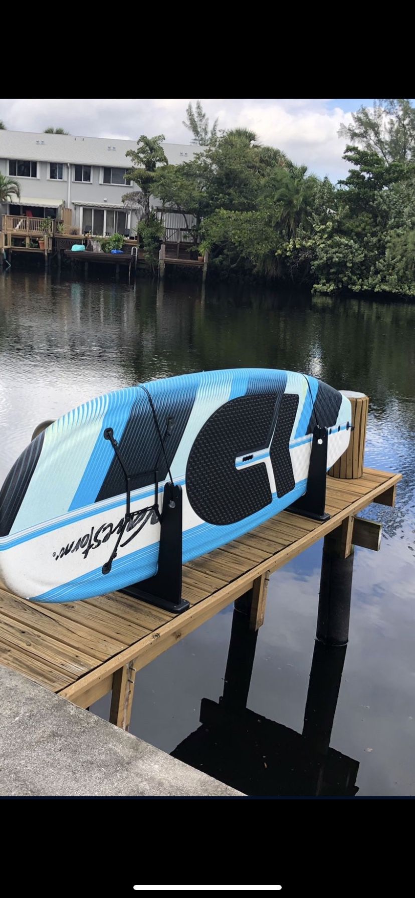 Photo Wave storm Blue Paddle Board Comes With Paddle , Cover , And Paddle Racks For Car . Only Used 3 Times