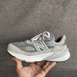 New Balance Grey 990v6