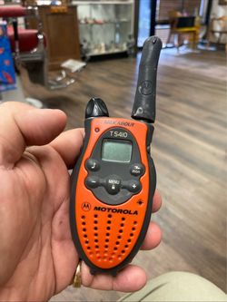 Motorola Talkabout T5410 Walkie-Talkie