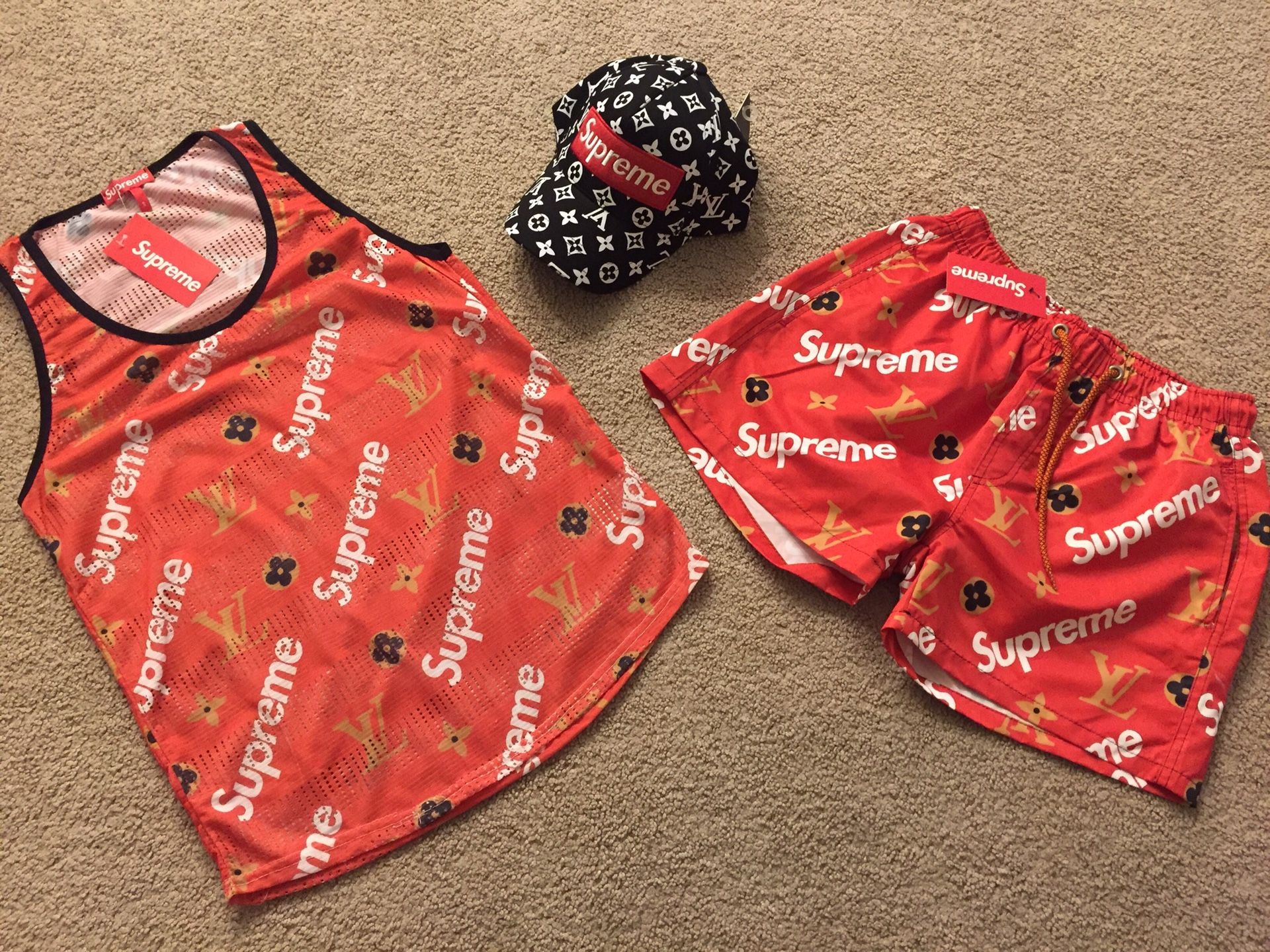 Supreme swimming set