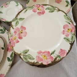 Vintage Dishware 