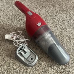 Black & Decker Handheld Vacuum 