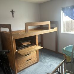 Oak Twin Bed Over Desk & Drawers (w/ladder)