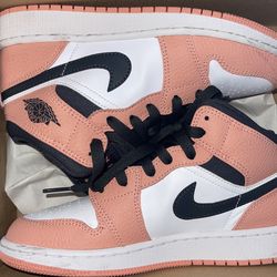Air Jordan Mid Pinks Size 4Y $90