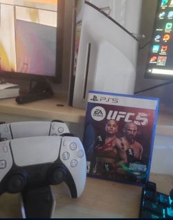 Playstation 5 Slim 2TB (Read description)