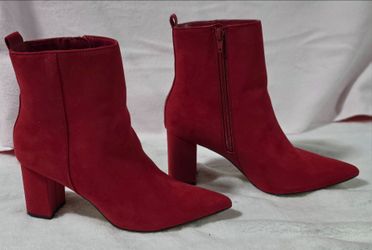 ShoeDazzle Deep Red Ankle Boots – Size 8