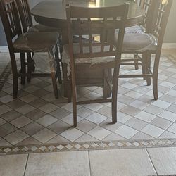 6 person dinner table $200 OBO 