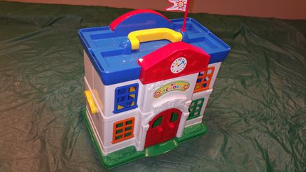 Kids toy play school set. Includes items in the photo.