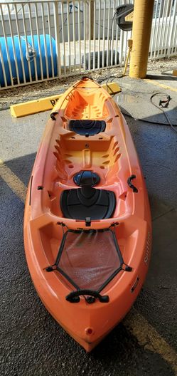 KAYAK  LIFETIME SPITFIRE 10 FT  FOR SALE