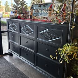 Newly Refinished Black 9 Drawer Dresser