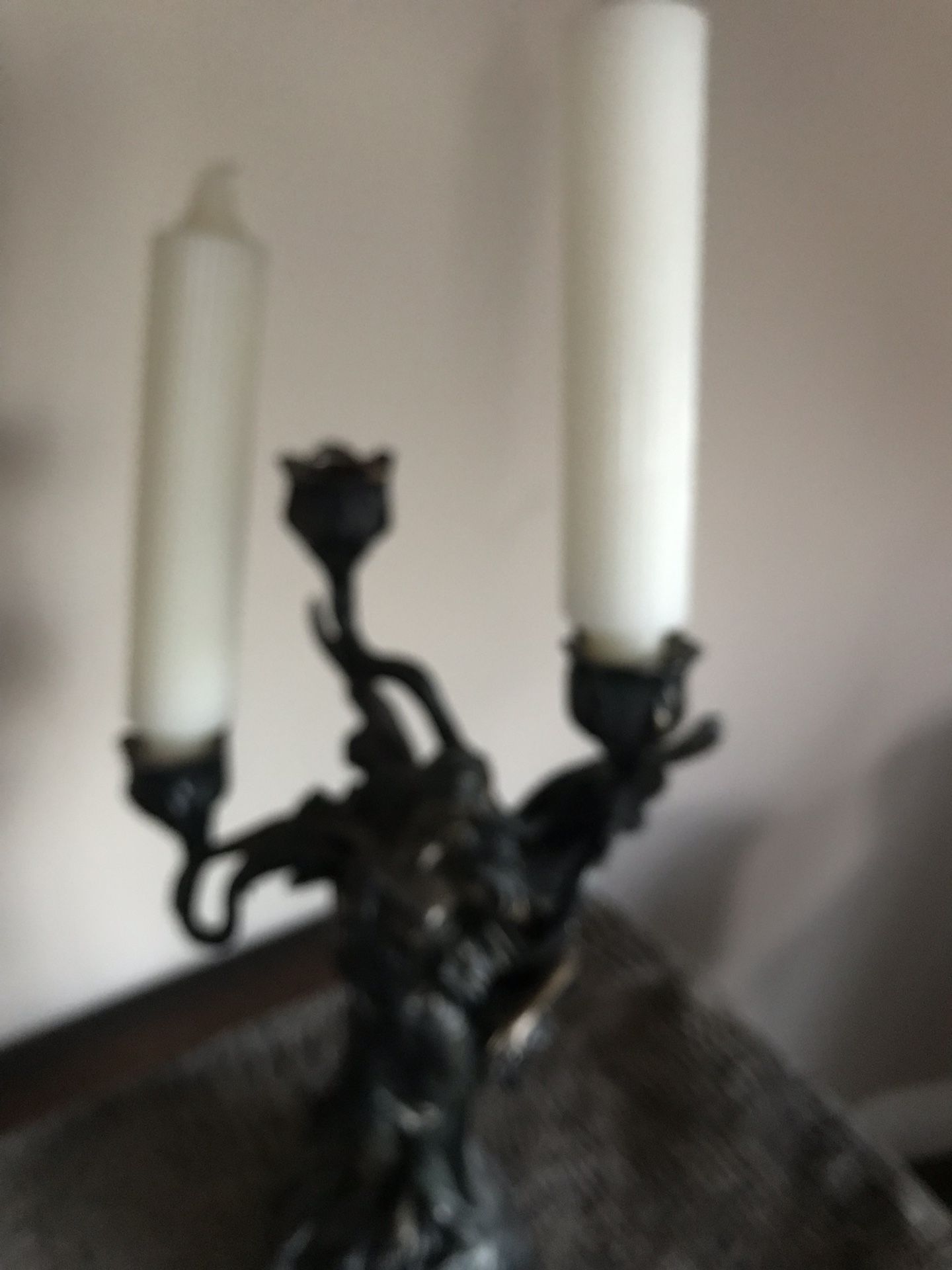 Candle holder