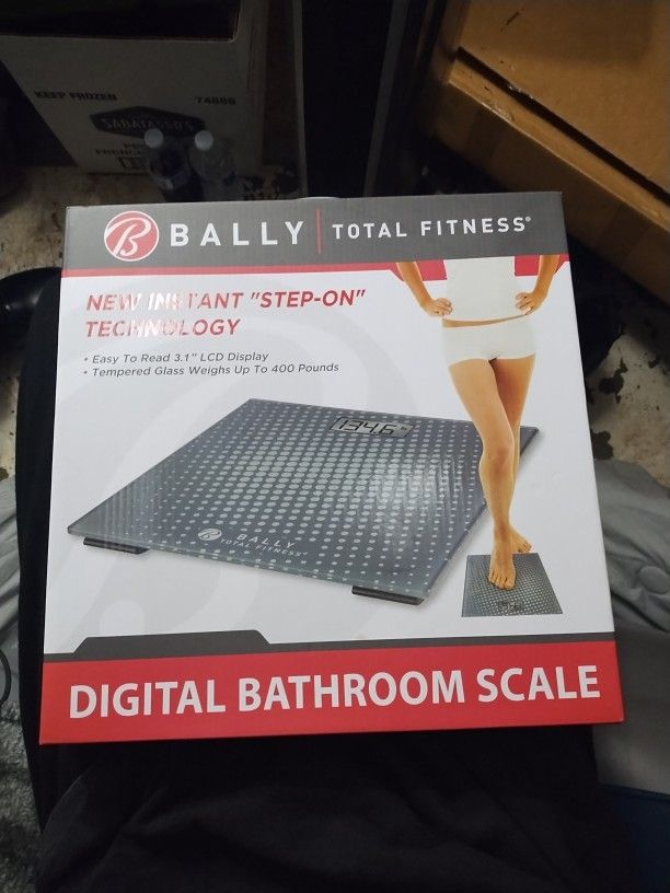 BaLLY Total Fitness Digital Bathroom Scale