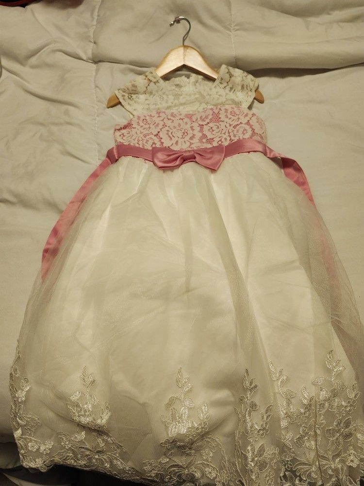 Girl's Dress