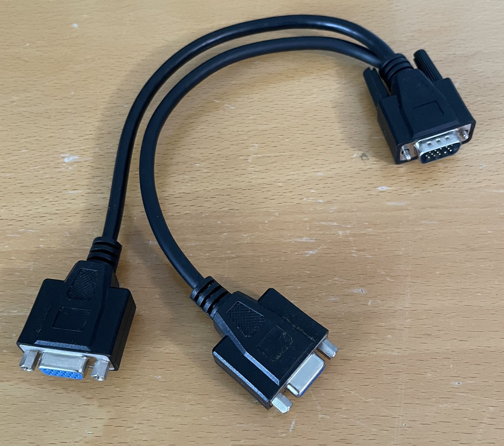 VGA Splitter Cable 1 Male to 2 Female Adapter 