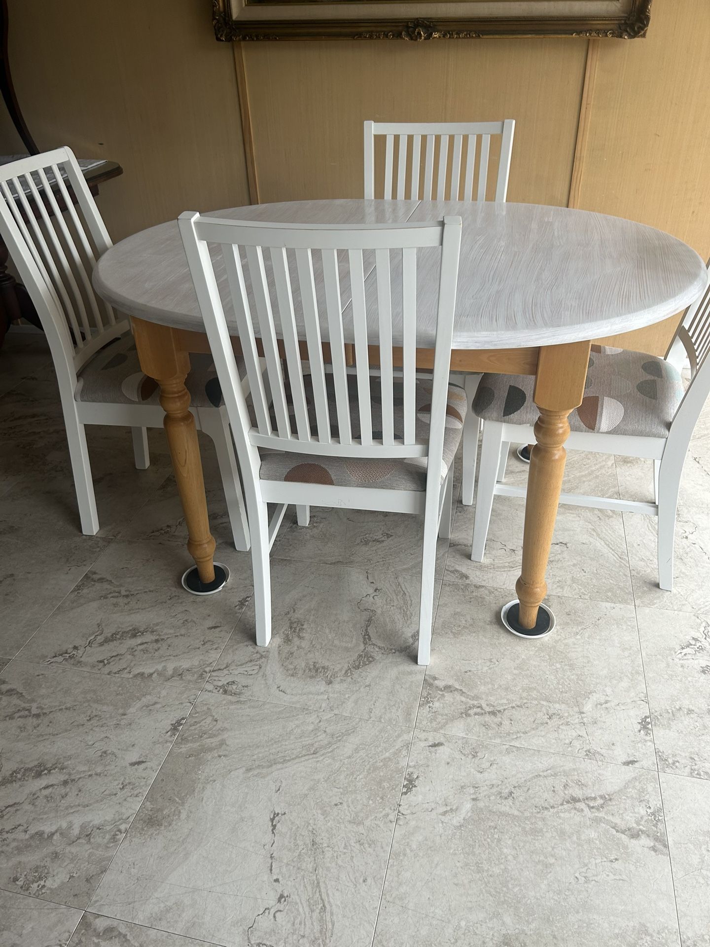 Dining Set