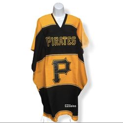 Pirates Poncho