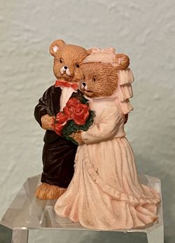 Vintage Valentines Bear Couple with Roses 1990 Collectibles