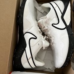 Womens Nike Running Shoes Size 6