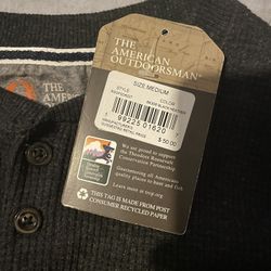 The American Outdoorsman (med) black longsleeves