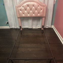 Twin Bed Pink 