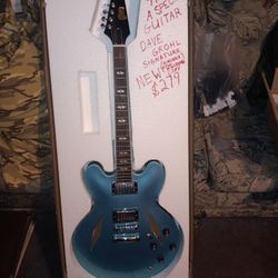 Guitars Basses Lots of acoustics custom 6 strings