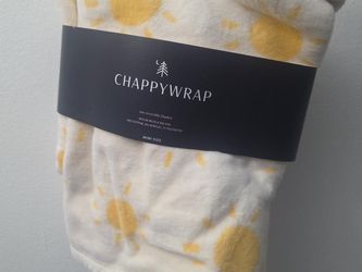 New ChappyWrap Mini Reversible Blanket ā 30ā x 40ā