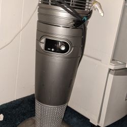 360° Tall Oscillating Remote Heater W/ Temperature Control