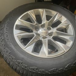 2019+ Silverado, Tahoe, Any GM 20” Oem Rims And Tires