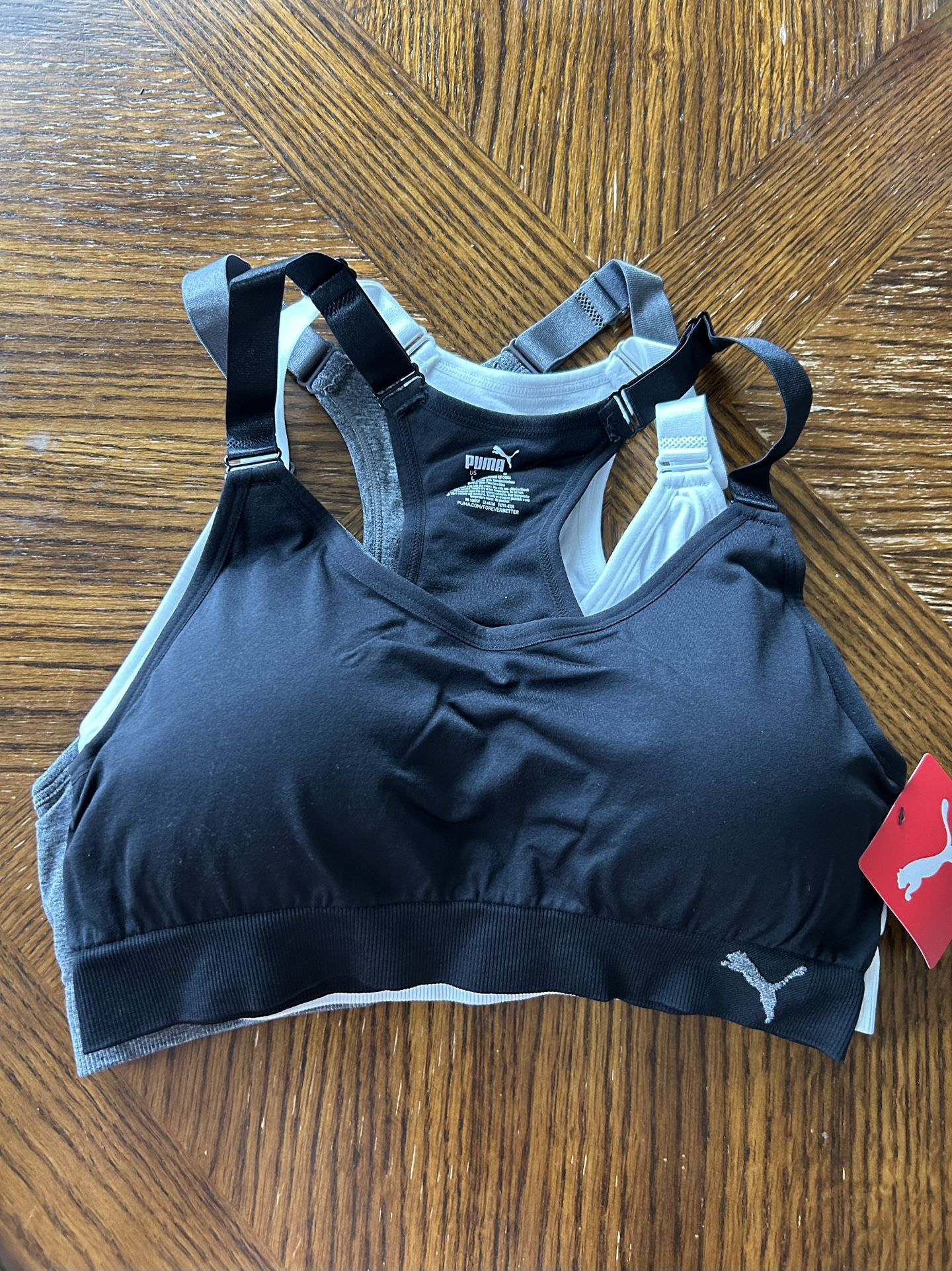 NWT Puma Women Sports Bra Size L
