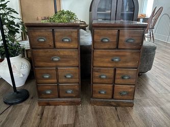 Pair of Wood Apothecary Style Drawer Cabinets + 3 table lamps