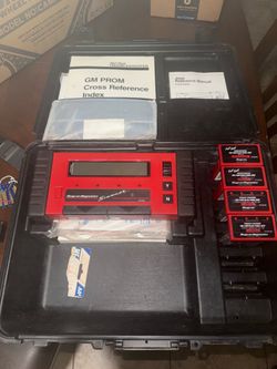 Snap-On MT 2500 OBD2 Scanner