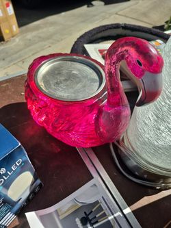 Bath and bodyworks.
Flamingo