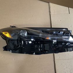 For 2024 2025 Toyota Camry SE LE Front Headlight LED Driver Passenger Available 