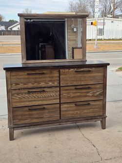 DRESSER WITH MIRROR