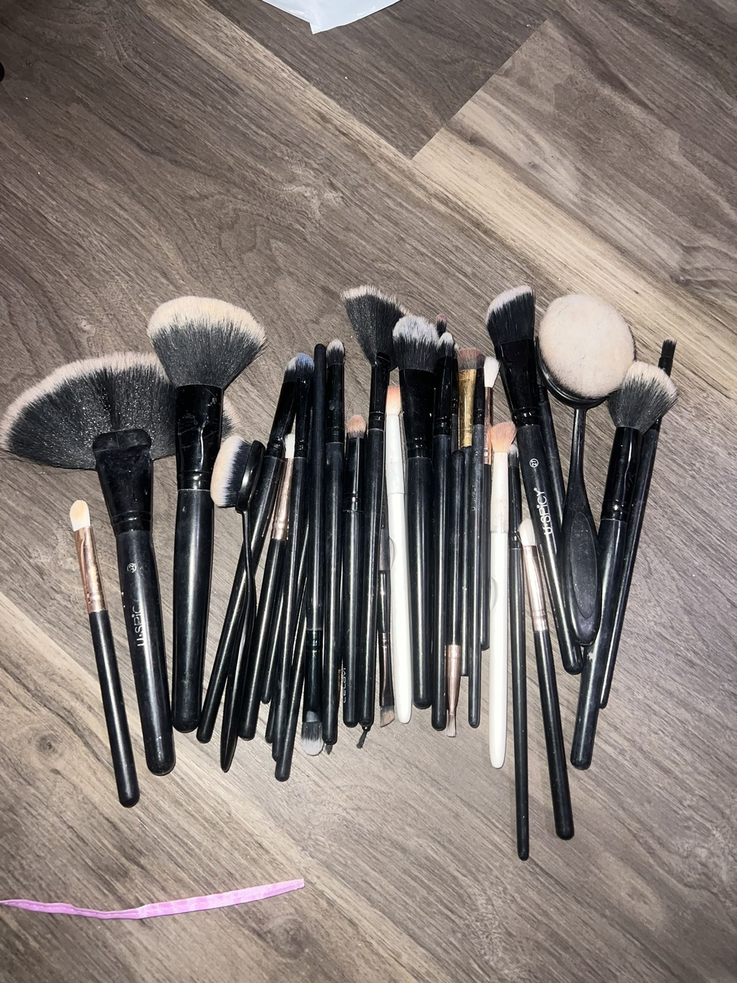 Makeup Brushes