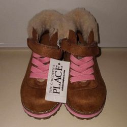 NEW Children''s Place toddler girls size 6 suede boots with pink laces $16 FIRM