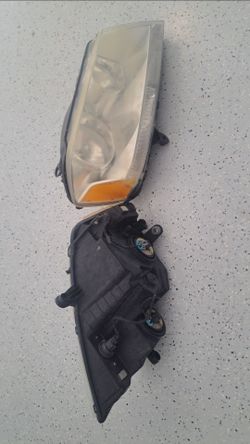 Dodge Avenger headlight assemblies