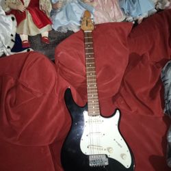 Peavey electric guitar needs a few strings replaced