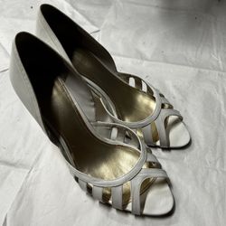 Enzo Angiolini - White Heels (Titanics) - 8.5