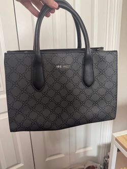 Nine West purse
