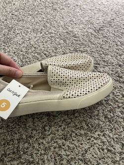 Girls Slip-On Size 5