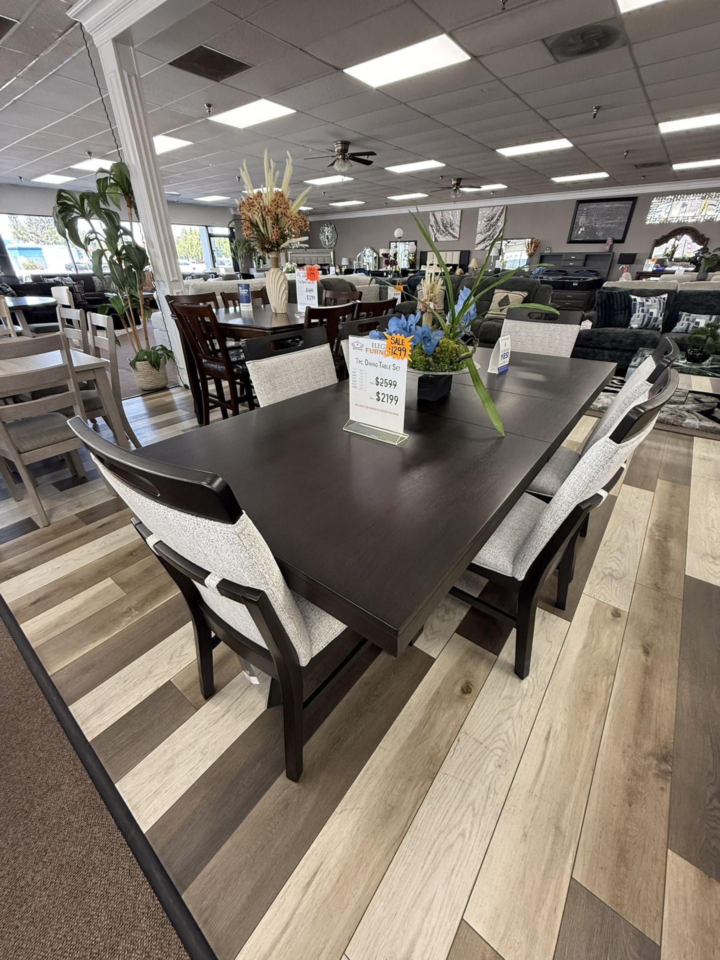 7 Pc Dining Table