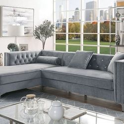 Brand New Elegant Rosdof Park Sectional W/storage 
