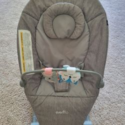 Evenflo Lyric Musical Bouncer for Sale in Webster NY OfferUp