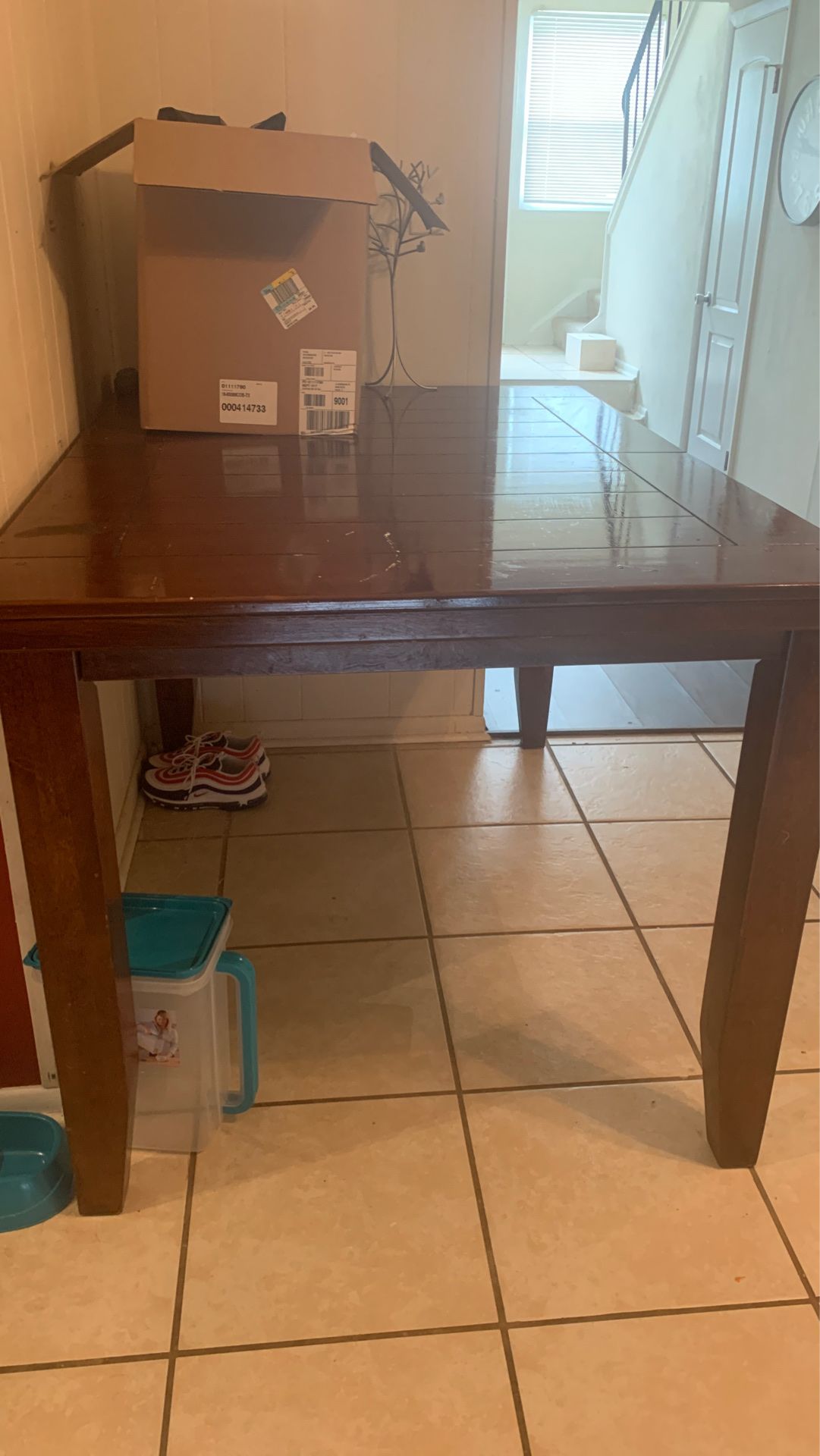 Large kitchen table no chairs