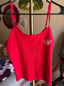 Victoria’s Secret tank top