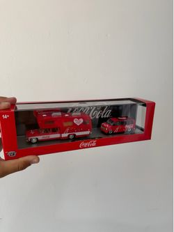 M2 Machines Coca-Cola Chevy Super 30 RV & GMC Safari Van Set (New)