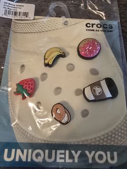 Crocs Pins
