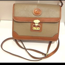 Dooney & Bourke
