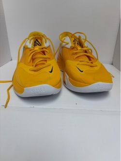 Nike Zoom Freak 4 Giannis Yellow White Basketball Shoes Size 12